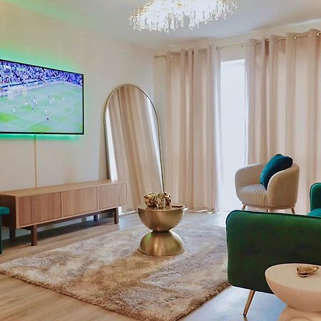 2Br Luxury Flat Belfast City Centre , Free Snacks & Free Netflix Экстерьер фото